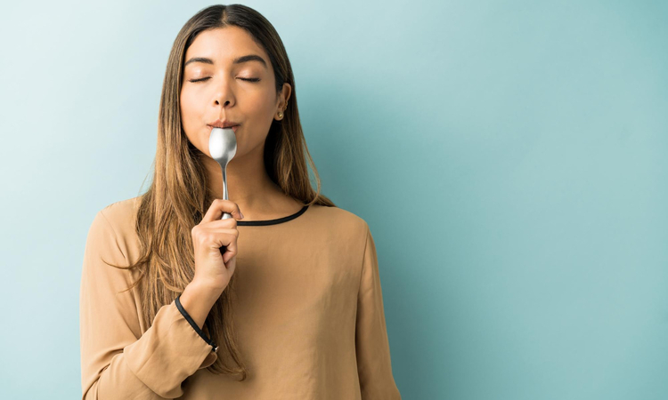 Czy istnieją nakładki na zęby, w których można jeść?